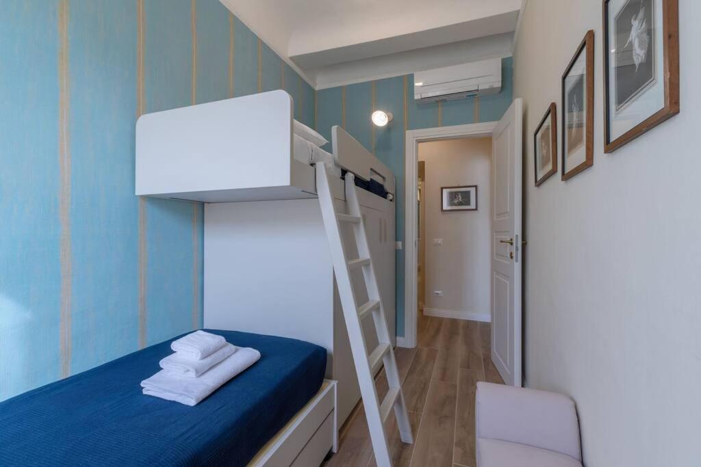 Oltrarno Family In Appartement *